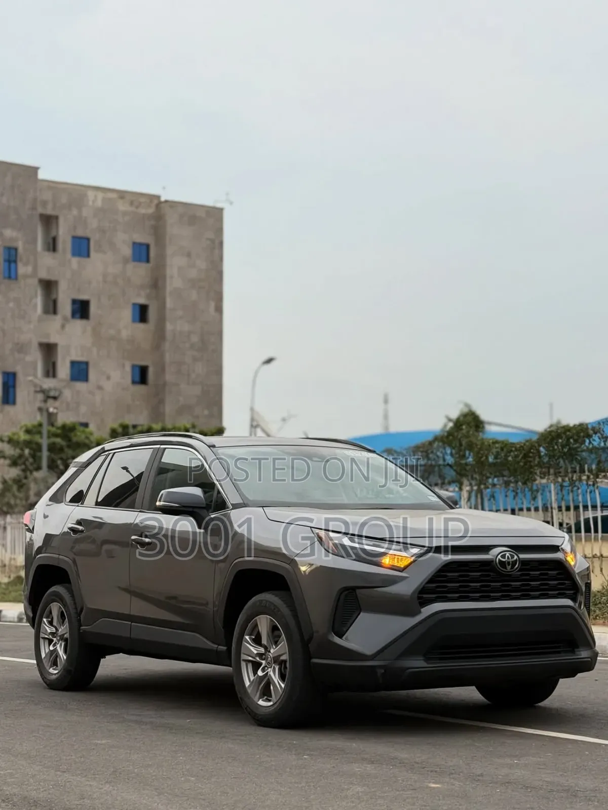 2023 Toyota Rav4 XLE AWD
