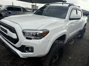 Toyota Tacoma TRD Off Road 2019 White