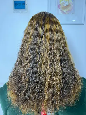 Beach Curly Unit Vietnamese