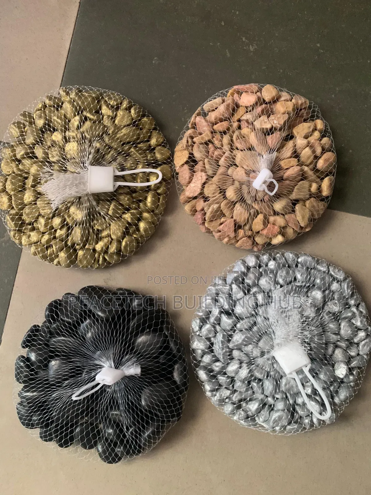 Pebble Natural Stones