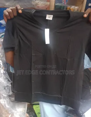 Black v-Neck