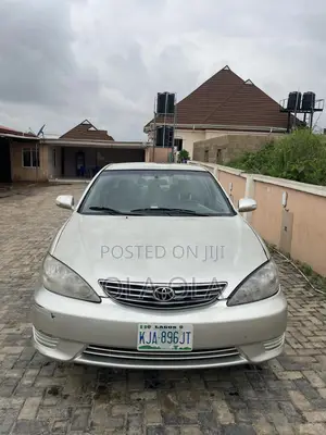 Toyota Camry LE 4dr Sedan (2.4L 4cyl 5A) 2006 Silver