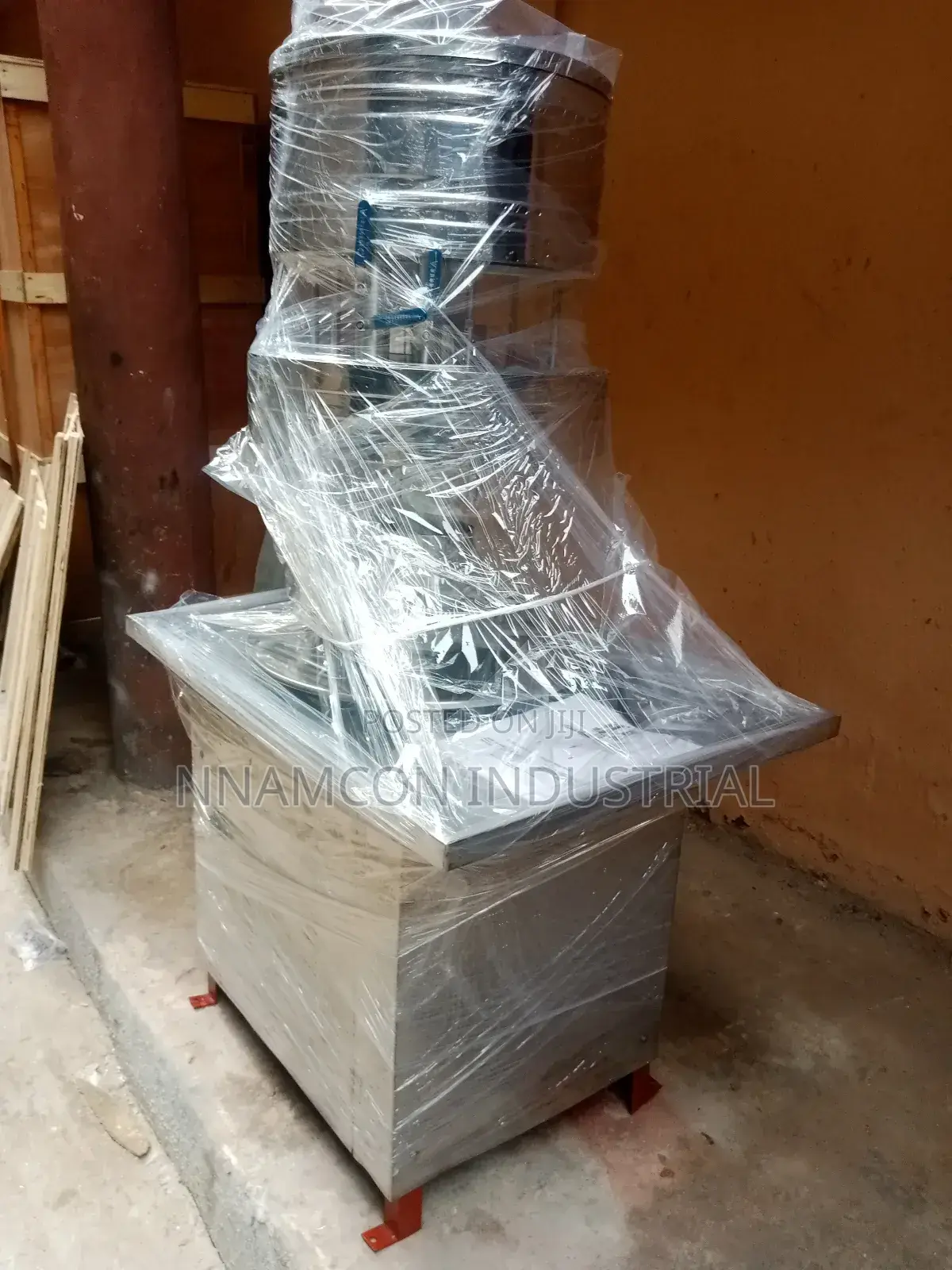 12 Nozzle Semi Automatic Liquid Filling Machine