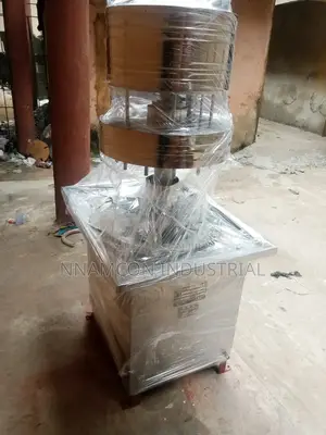 12 Nozzle Semi Automatic Liquid Filling Machine