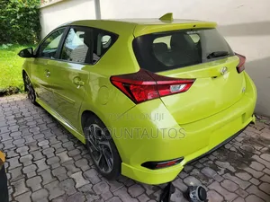 Scion iM Base 2016