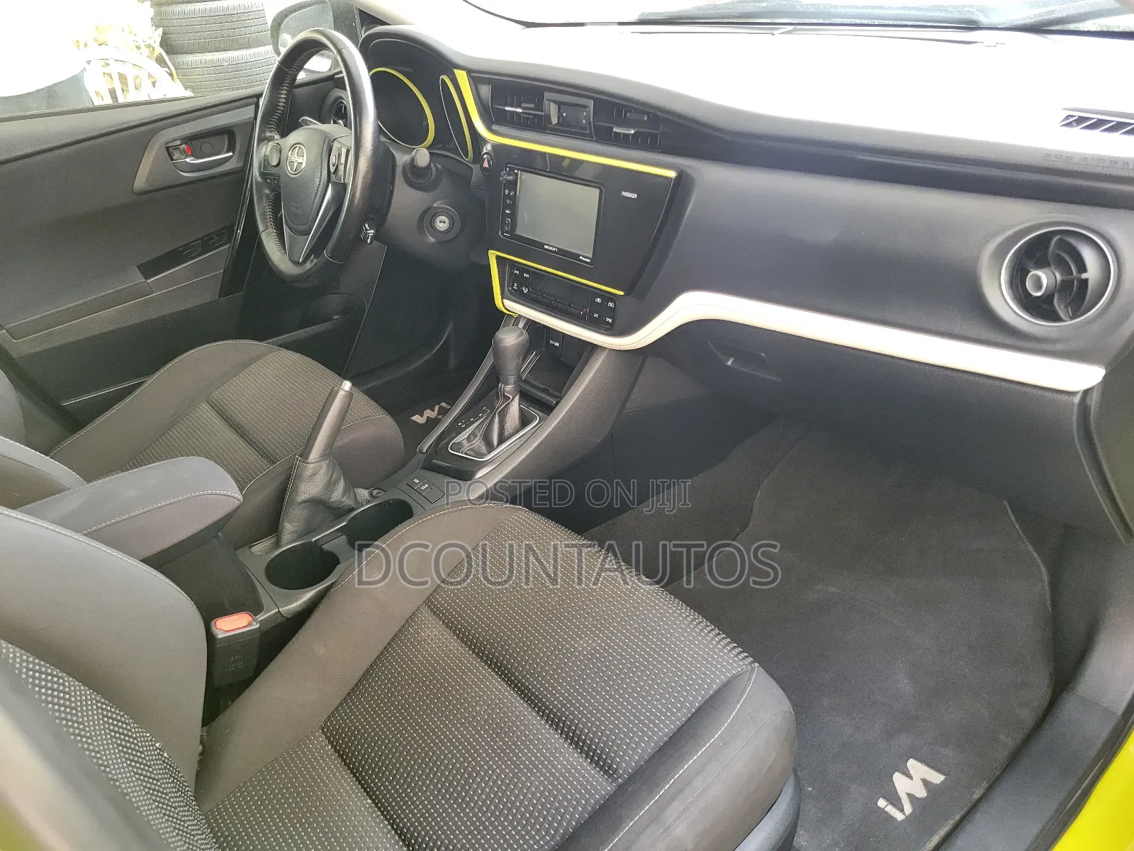 Scion iM Base 2016