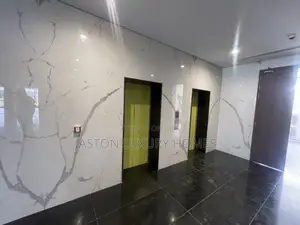 Premium 242 SQM Office Space for Rent