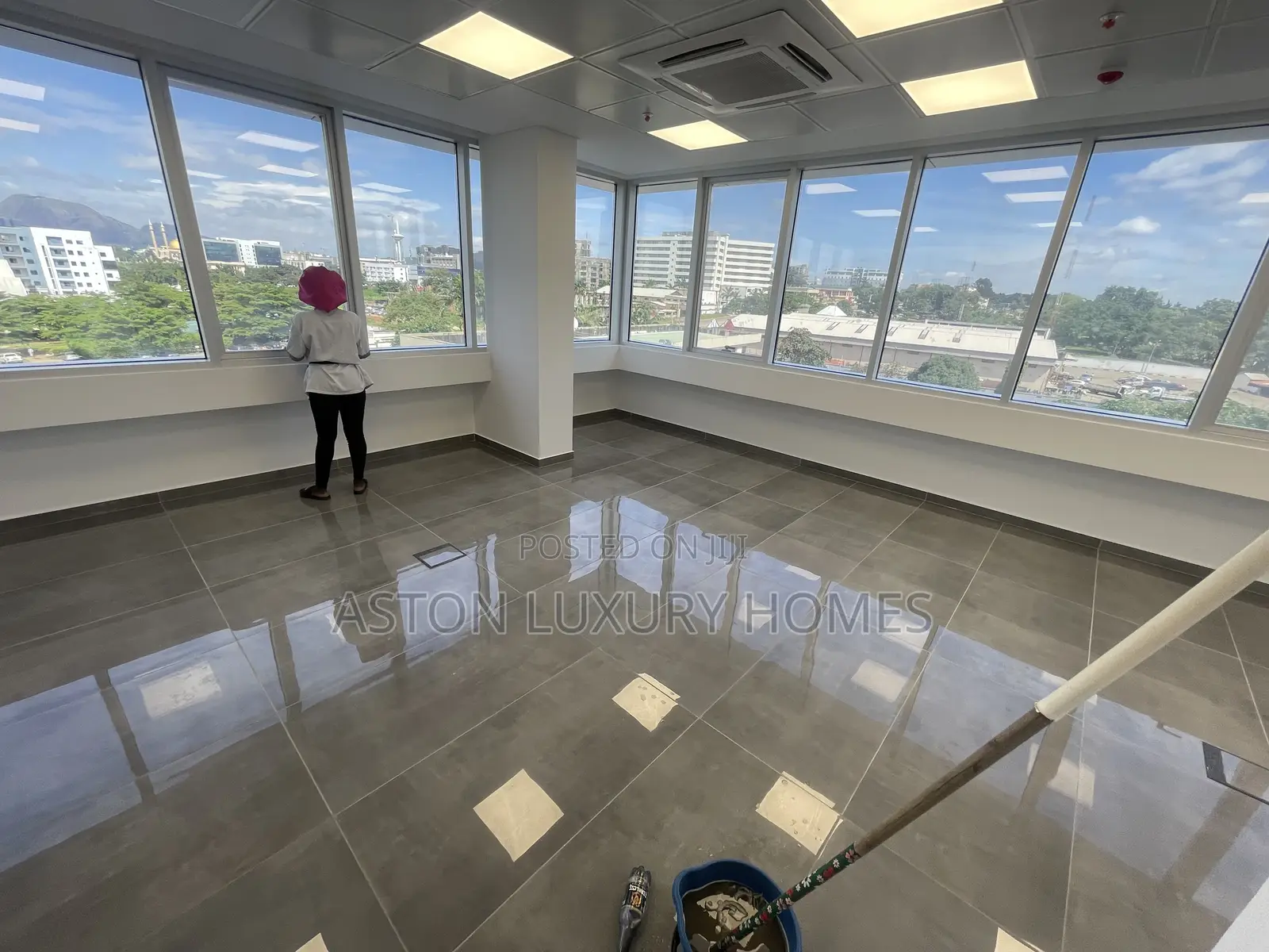 Premium 242 SQM Office Space for Rent
