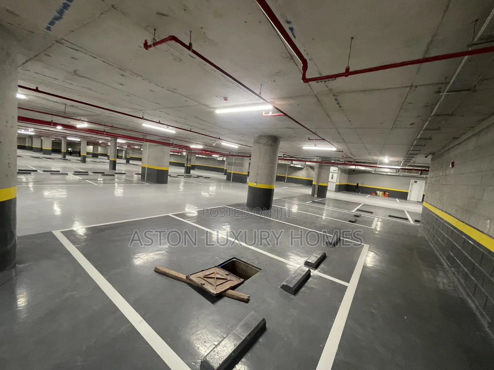 Premium 242 SQM Office Space for Rent
