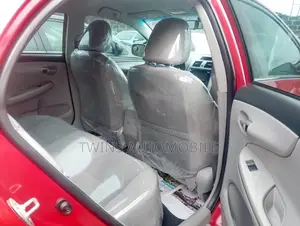 Toyota Corolla LE 4dr Sedan (1.8L 4cyl 4A) 2012 Red