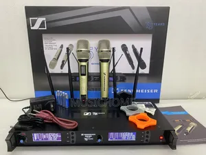 Digital Wireless Microphone System With Two Handheld Microphone