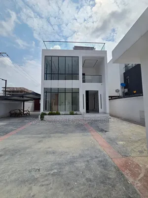 5bdrm Duplex in Lekki Phase 1 for sale