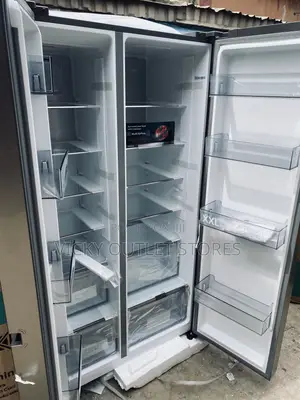 Hisense 87ws Side by Side (637)