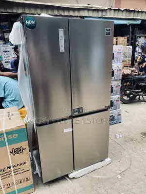 Hisense 87ws Side by Side (637)