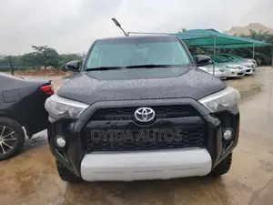 Toyota 4-Runner SR5 Premium 4dr SUV 4WD (4.0L 6cyl 5A) 2015 Black