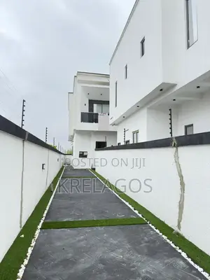 4bdrm Duplex in Ado / Ajah for sale