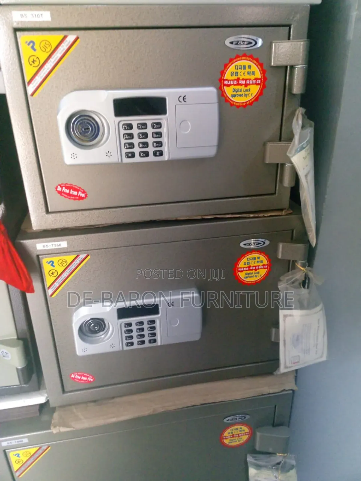 Mini Size Fireproof Safe