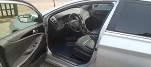 Hyundai Sonata Limited 2.0T Sedan (2.0L 4cyl 6A) 2012 Silver