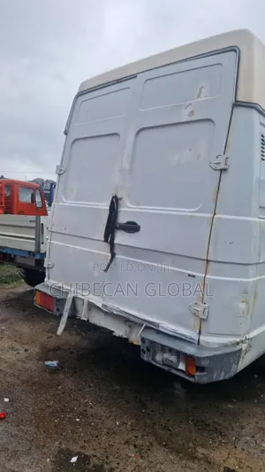 Iveco Daily 1999 White