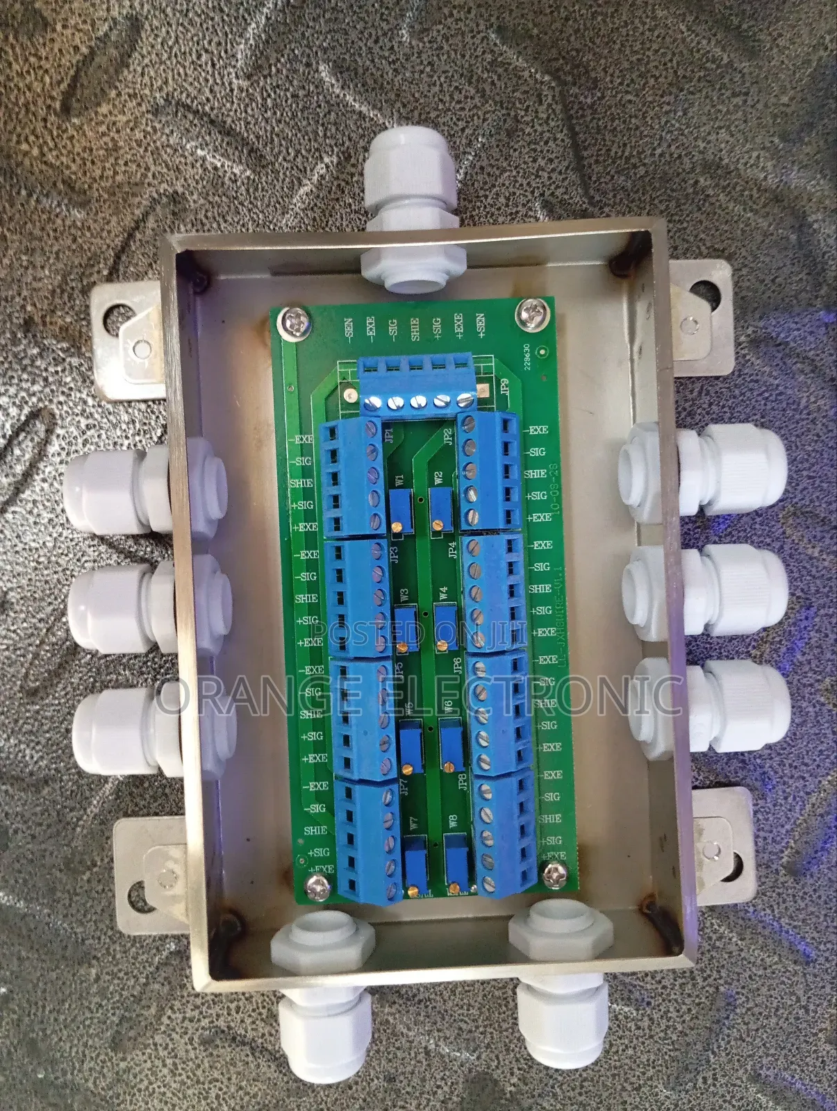 Junction Box 8way