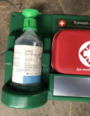 Emergency Eye Washer First Aid Kit