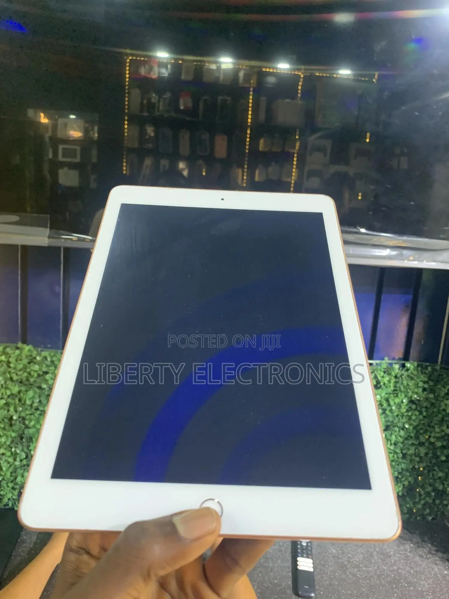 Apple iPad 9.7 128 GB