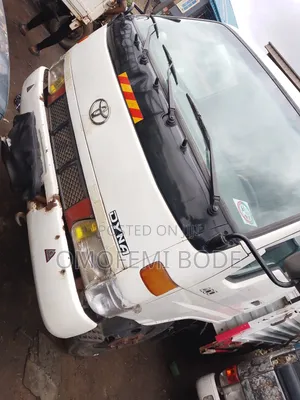 Toyota Dyna 300 2004 Model