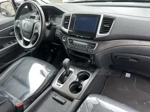 Honda Pilot 2017 Gray