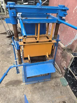 Concrete Block Making Machine