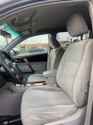 Toyota Highlander 2011 Black