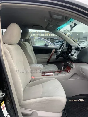 Toyota Highlander 2011 Black