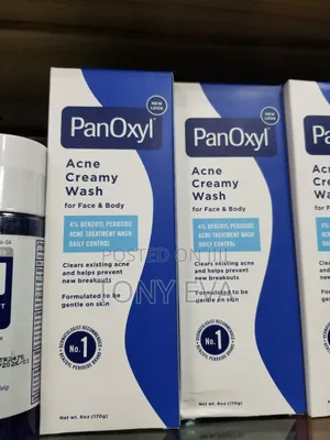 Panoxly Acne Face Wash 4% 10%