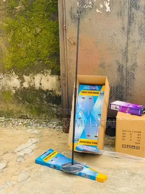 Professional Round Base Microphone Stand