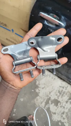 Toyota Boot Inches CHR 2018