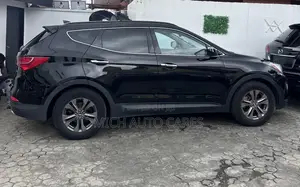 Hyundai Santa Fe 2013 Black