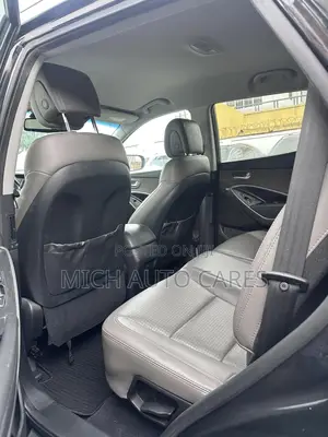 Hyundai Santa Fe 2013 Black
