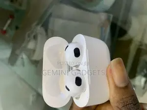 Original -Apple Airpod 3 Uk Used