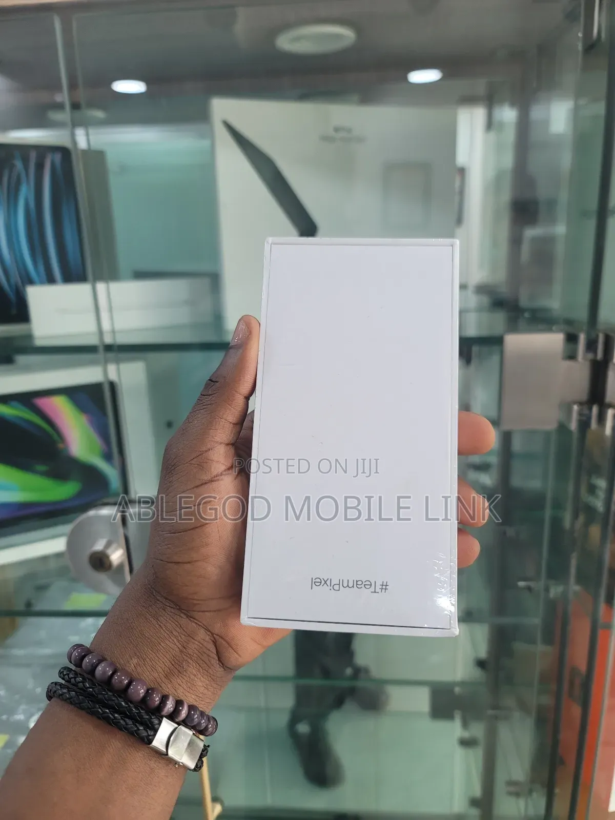 New Google Pixel 7a 128 GB Black