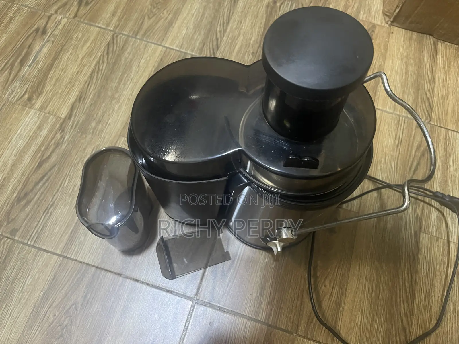 500 Ml Fruit Juicer / Fruit Extractor
