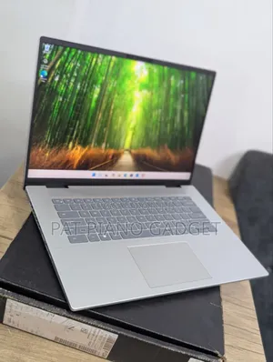 Laptop Dell Inspiron 16 Plus 7630 32GB Intel Core I7 SSD 1T