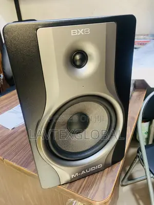 Bx8 M-Audio Speaker