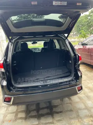 Toyota Highlander Limited 4x2 V6 (3.5L 6cyl 8A) 2018 Black