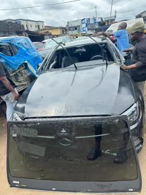 E350 2020 Windscreen Glass Available