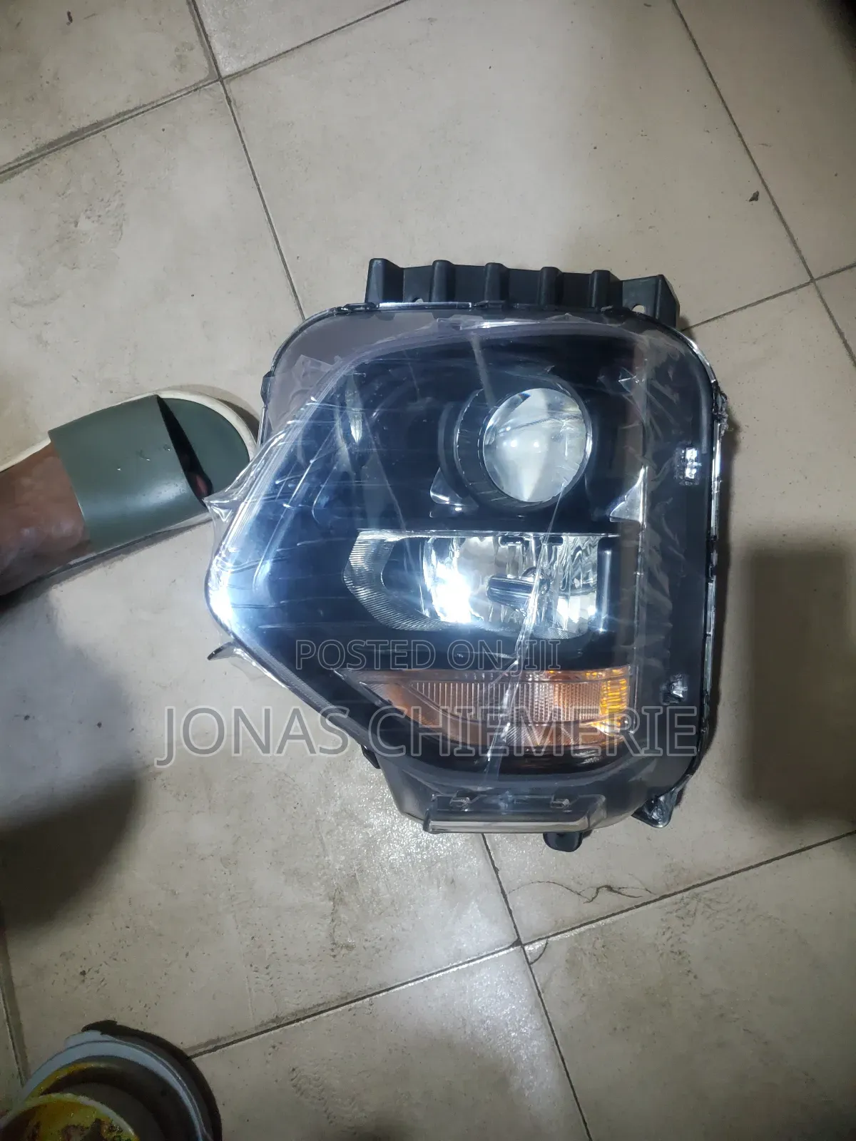 Head Light Hyundai Santafe