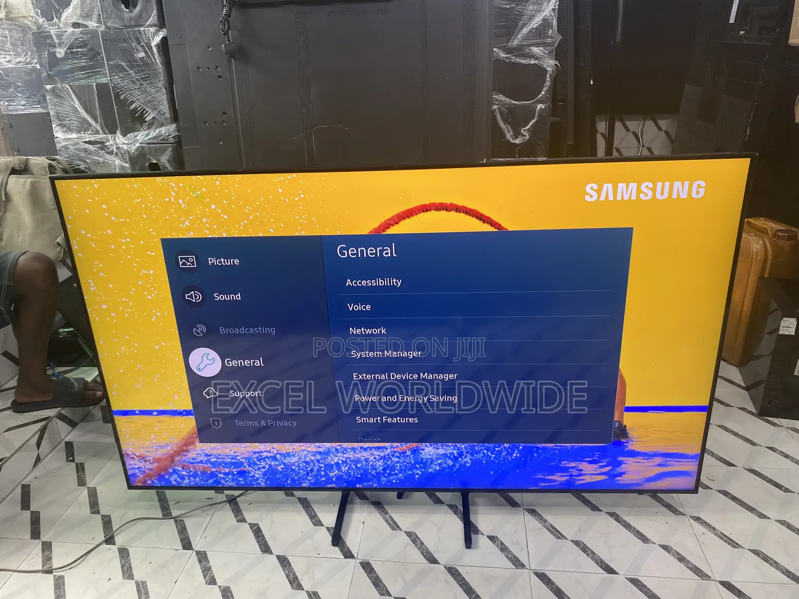 65” Samsung Qled Airslim Design With Quantum Processor Lite Smart