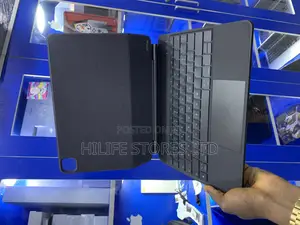 iPad Keyboard For 12.9” And 13”