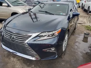 Lexus ES 350 FWD 2016 Blue