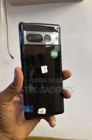 Google Pixel 7 Pro 256 GB Black