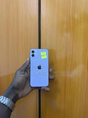 Apple iPhone 11 64 GB Purple