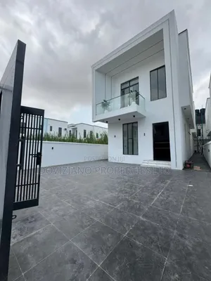 5bdrm Duplex in Lekki for sale